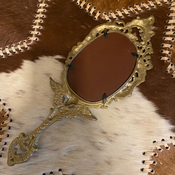 Mirror - Picture 2 of 2